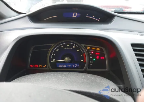 2010 Honda Civic Lx z USA, uszkodzony, nr VIN 19XFA1F56AE053150